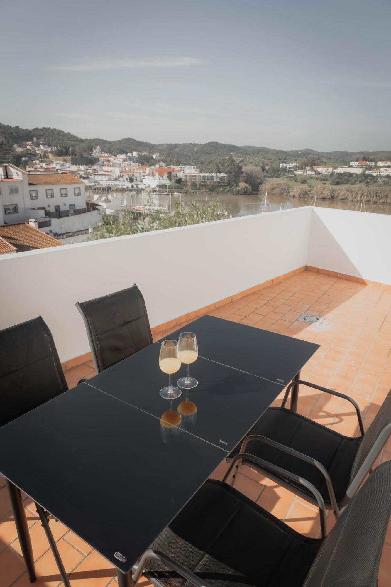 Neade Residencial Suites Sanlúcar de Guadiana Екстериор снимка